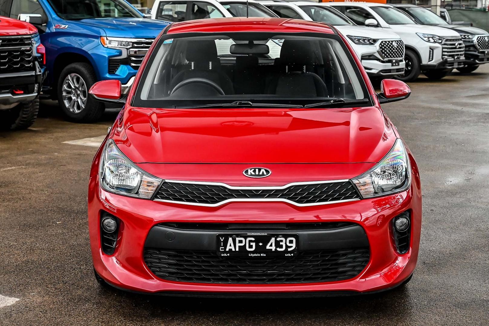 Kia Rio image 2