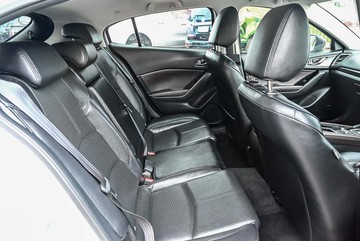 https://dvg-vehicle-assets.s3.amazonaws.com/L1893/a286a8yjbhuhpk9k4p2ybjy2h.jpg