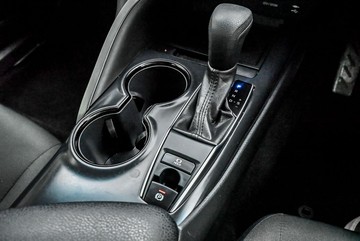 https://dvg-vehicle-assets.s3.amazonaws.com/L1903/6obxa6iup3okj0ylpx8vejw0q.jpg