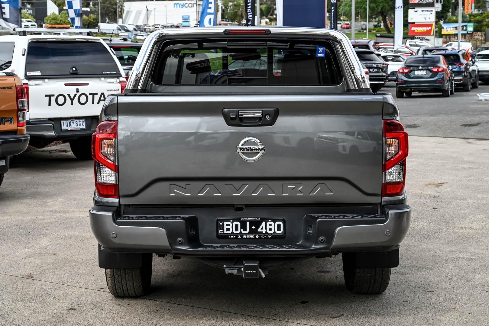 Nissan Navara image 4