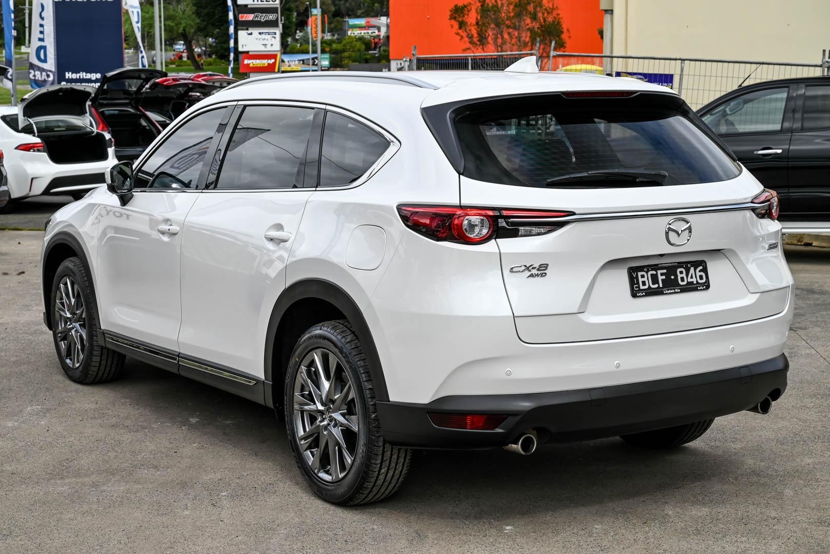 Mazda Cx-8 image 3