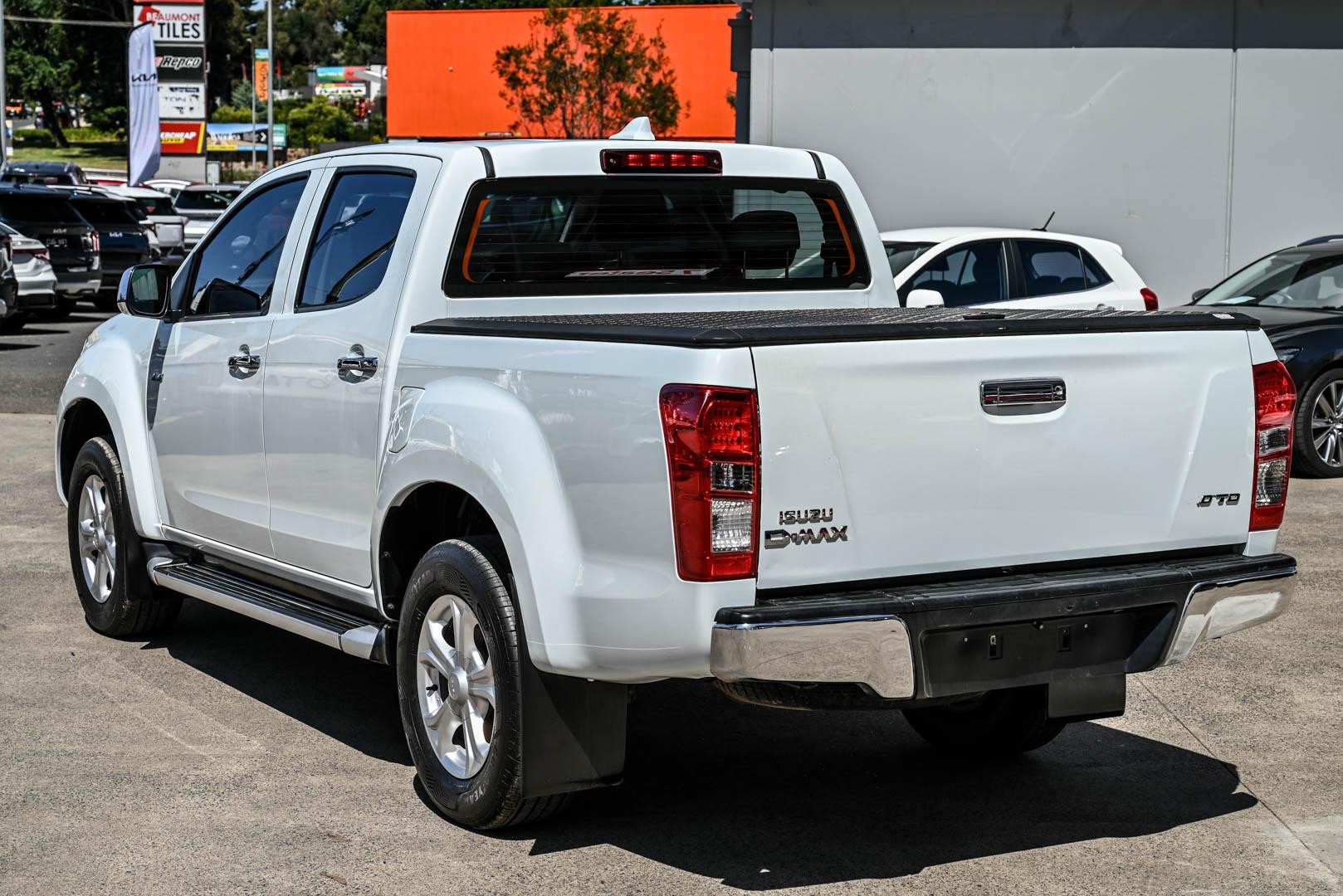 Isuzu D-max image 3