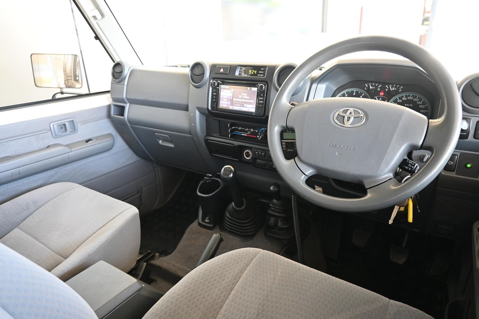 Toyota Landcruiser image 3