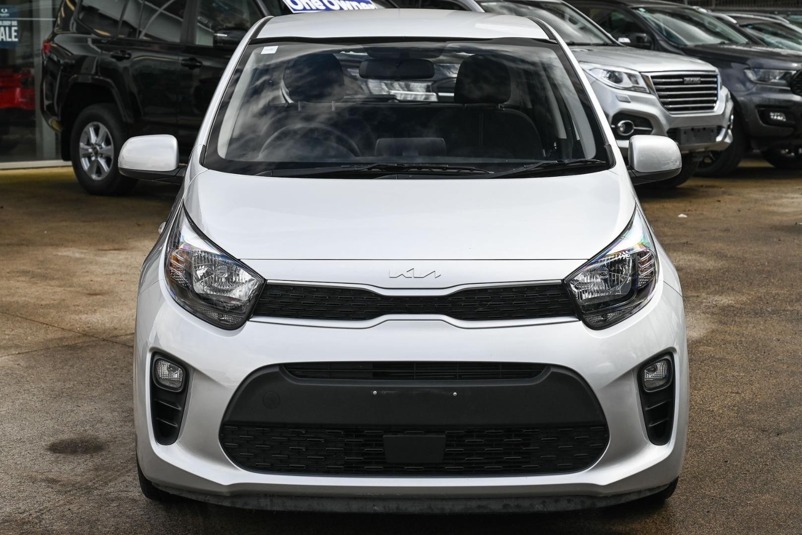 Kia Picanto image 2