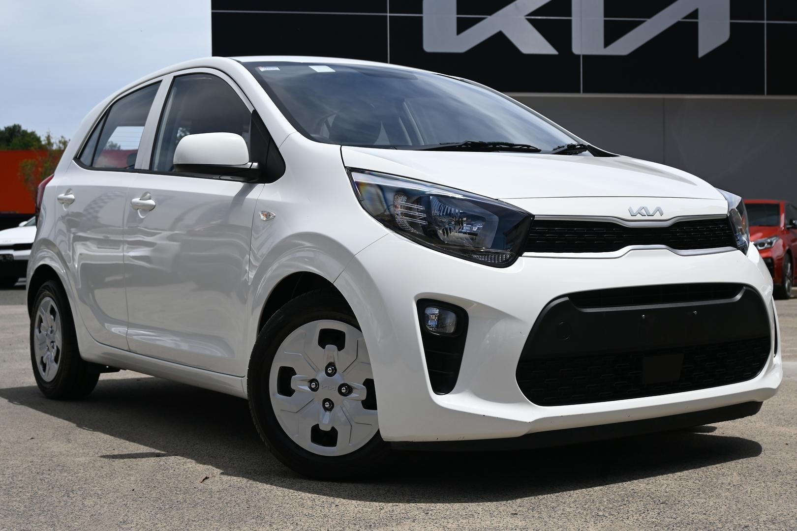 Kia Picanto image 1