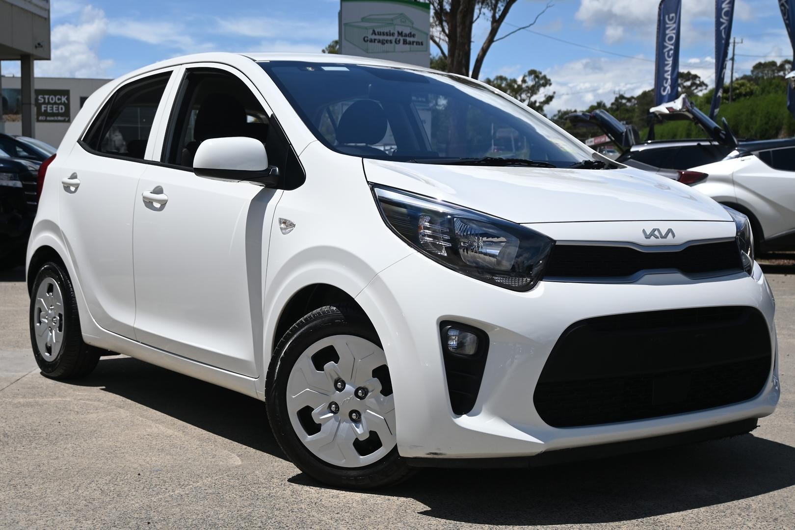 Kia Picanto image 1