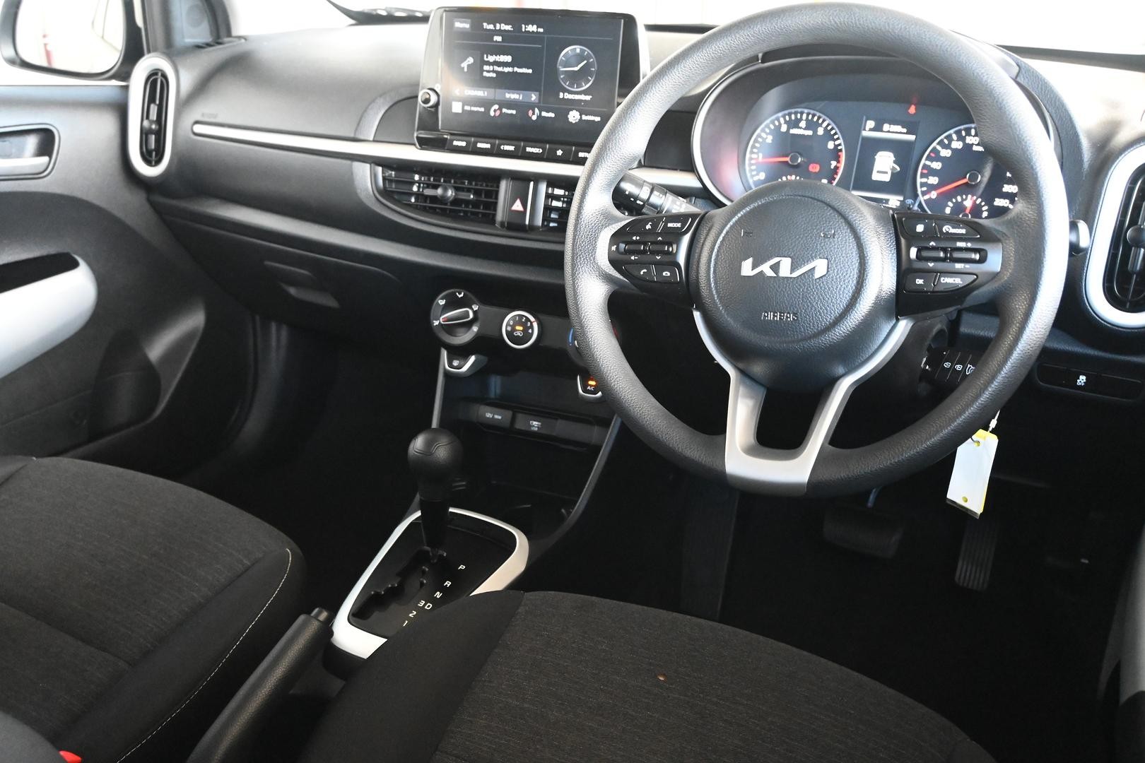 Kia Picanto image 3