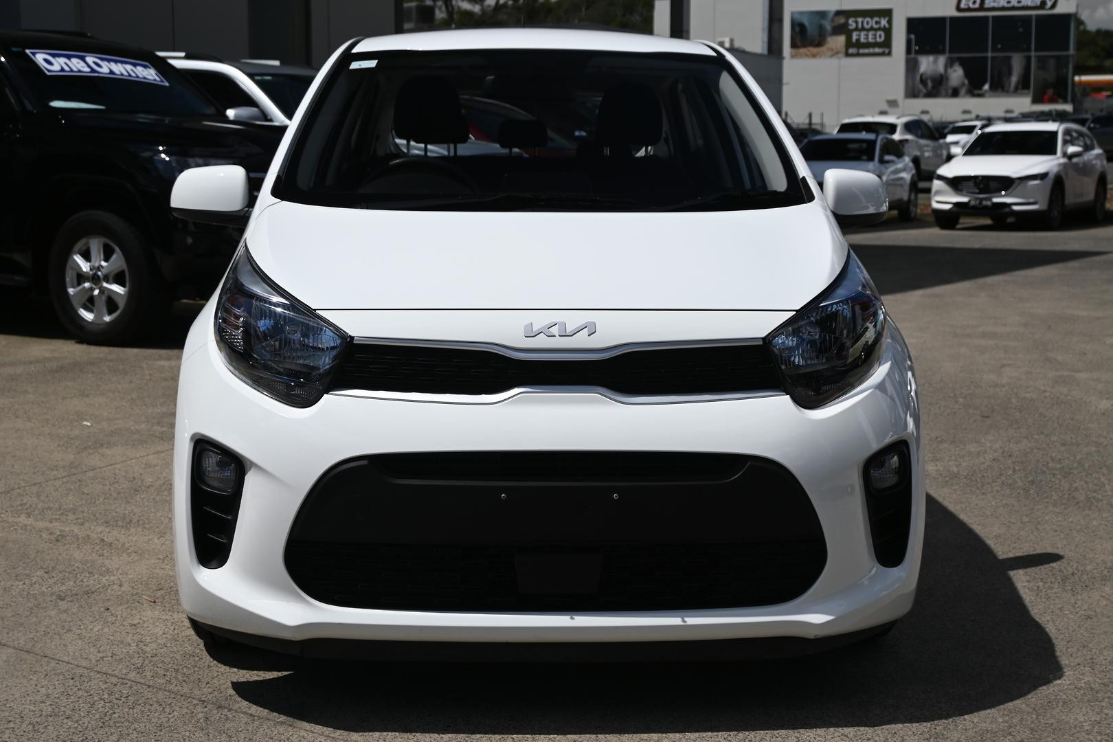 Kia Picanto image 2