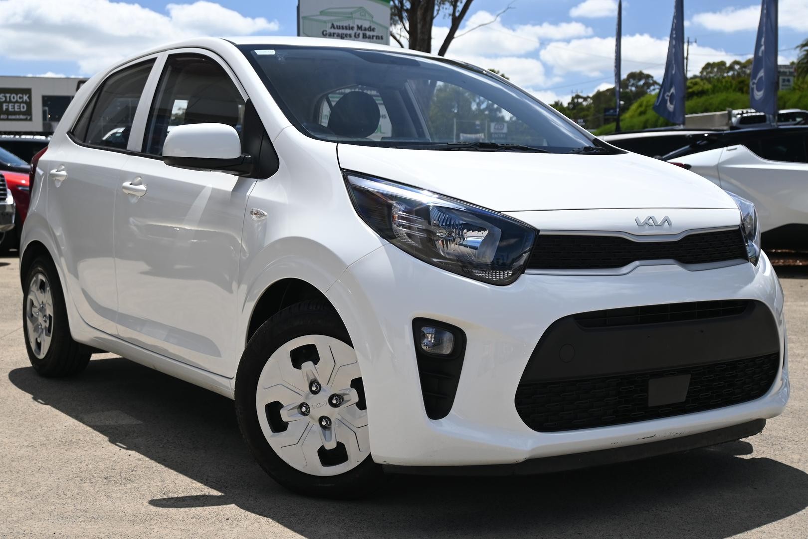 Kia Picanto image 1