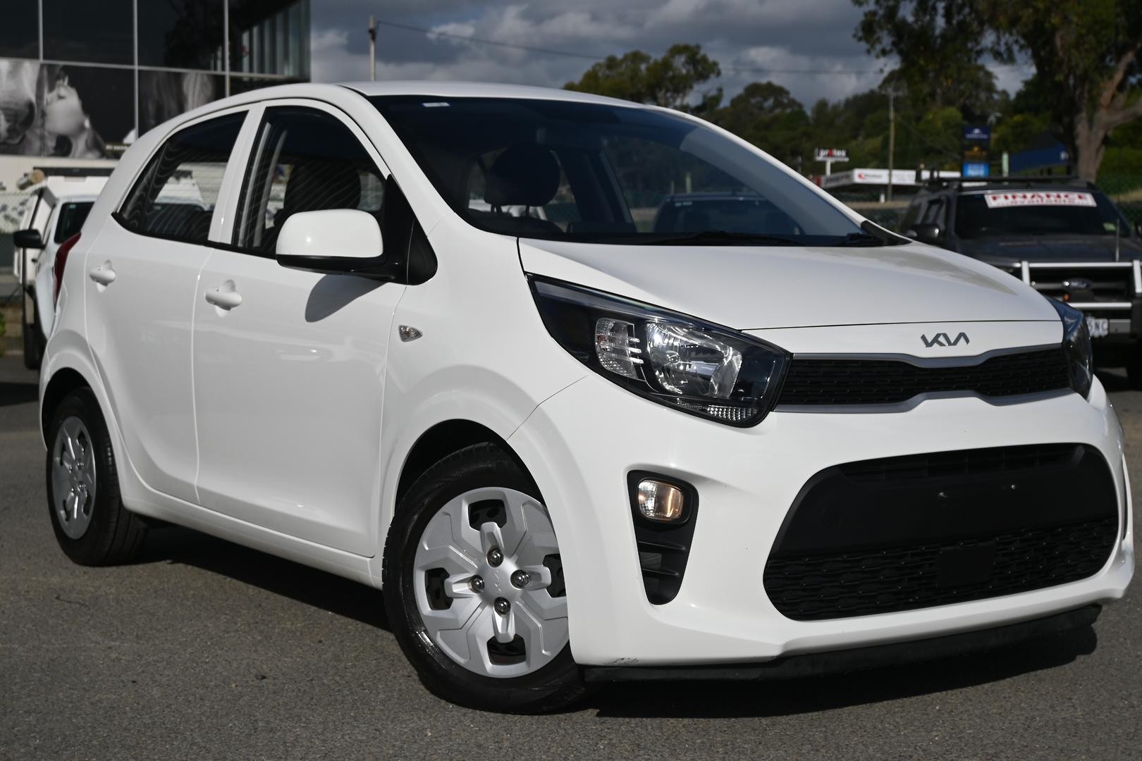 Kia Picanto image 1