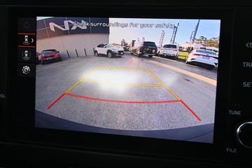 https://dvg-vehicle-assets.s3.amazonaws.com/L2085/abqv9524u8x8rcfg6p2jdii9z.jpg