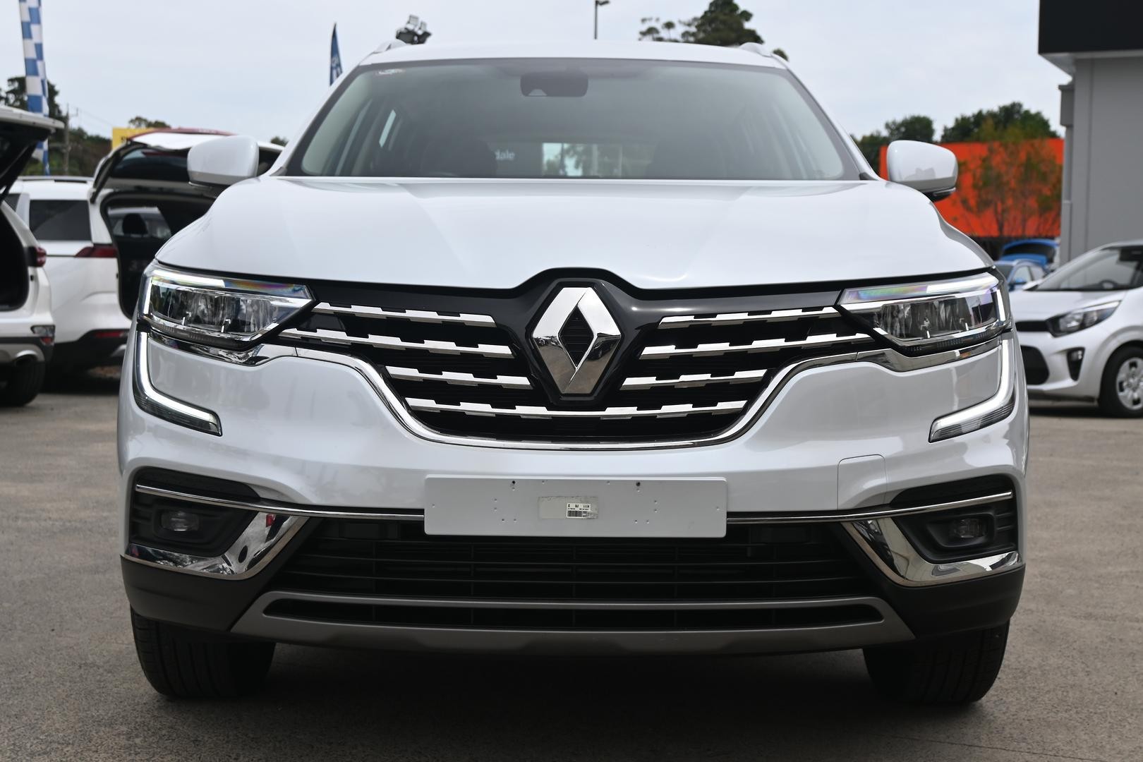 Renault Koleos image 2