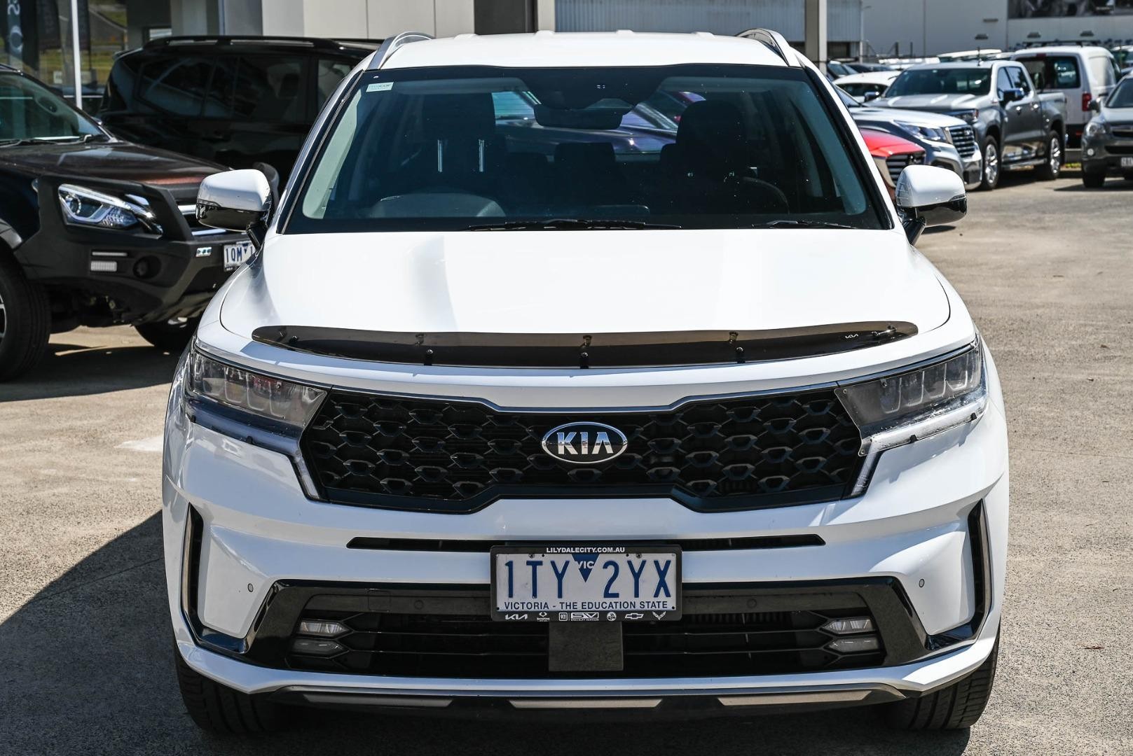 Kia Sorento image 2