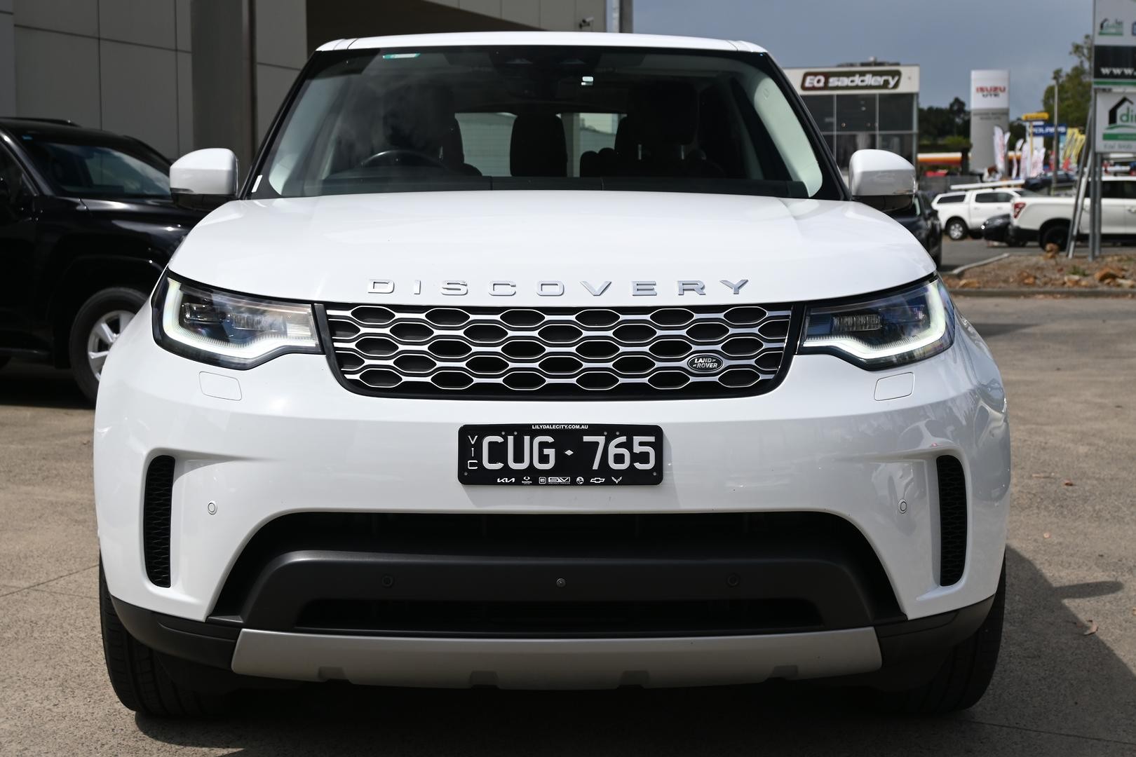 Land Rover Discovery image 2