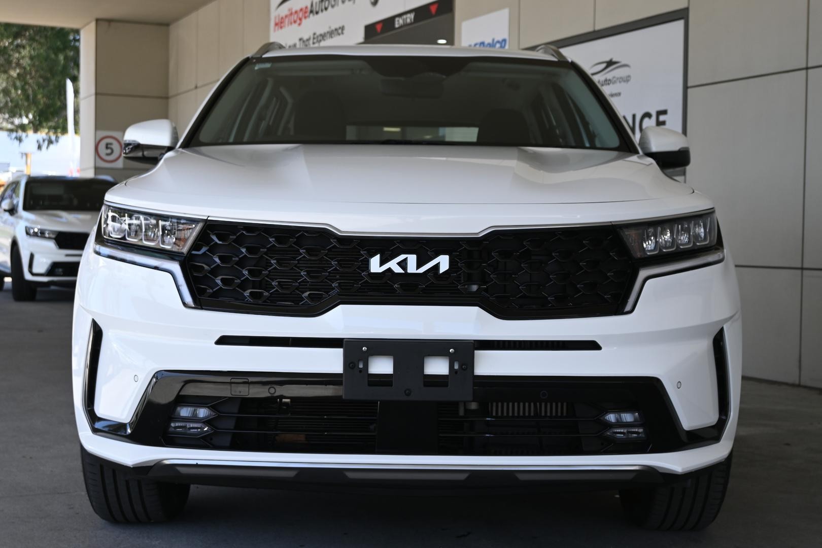 Kia Sorento image 2