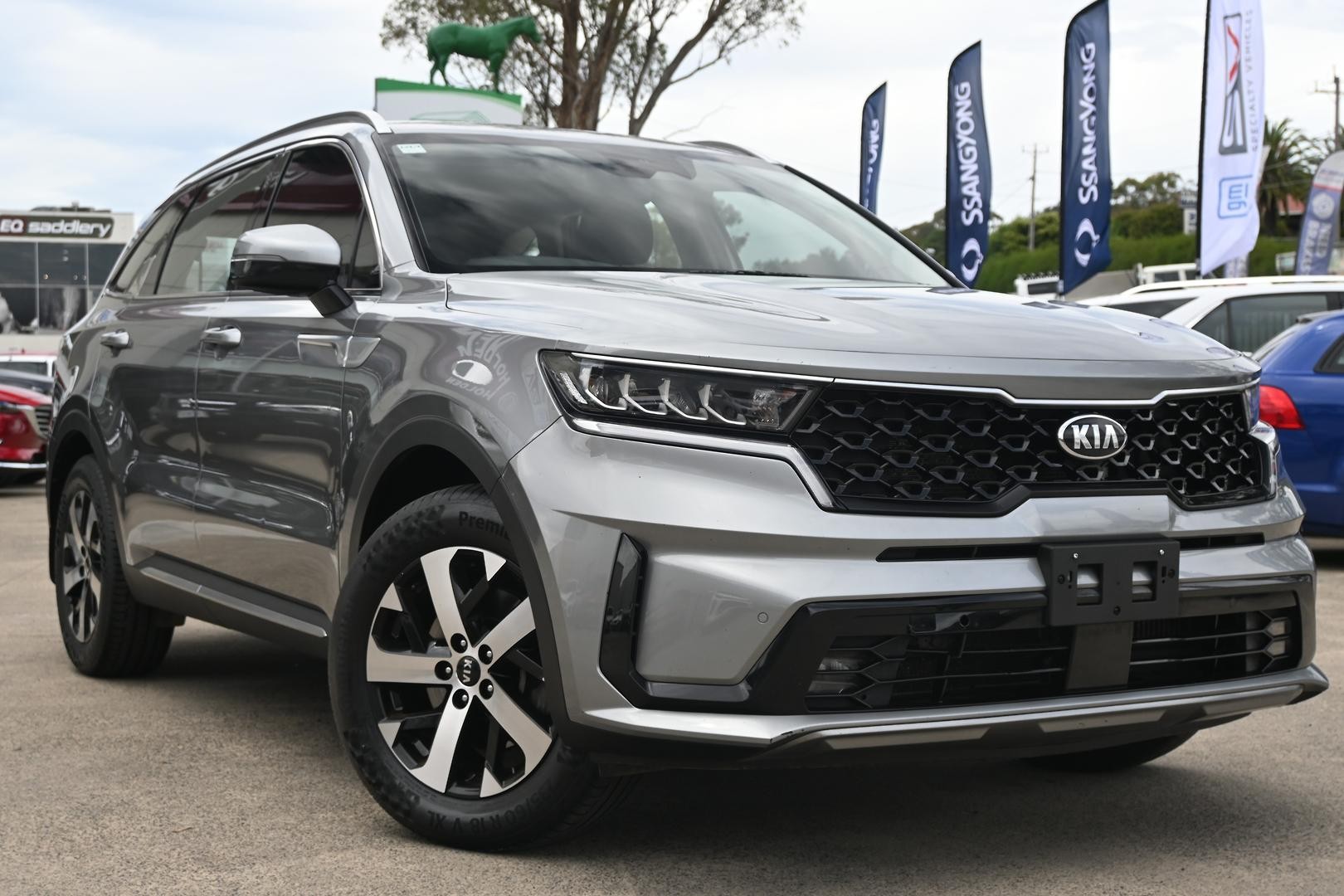 Kia Sorento image 1