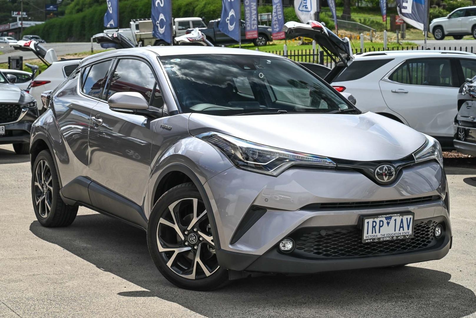 Toyota C-hr image 1