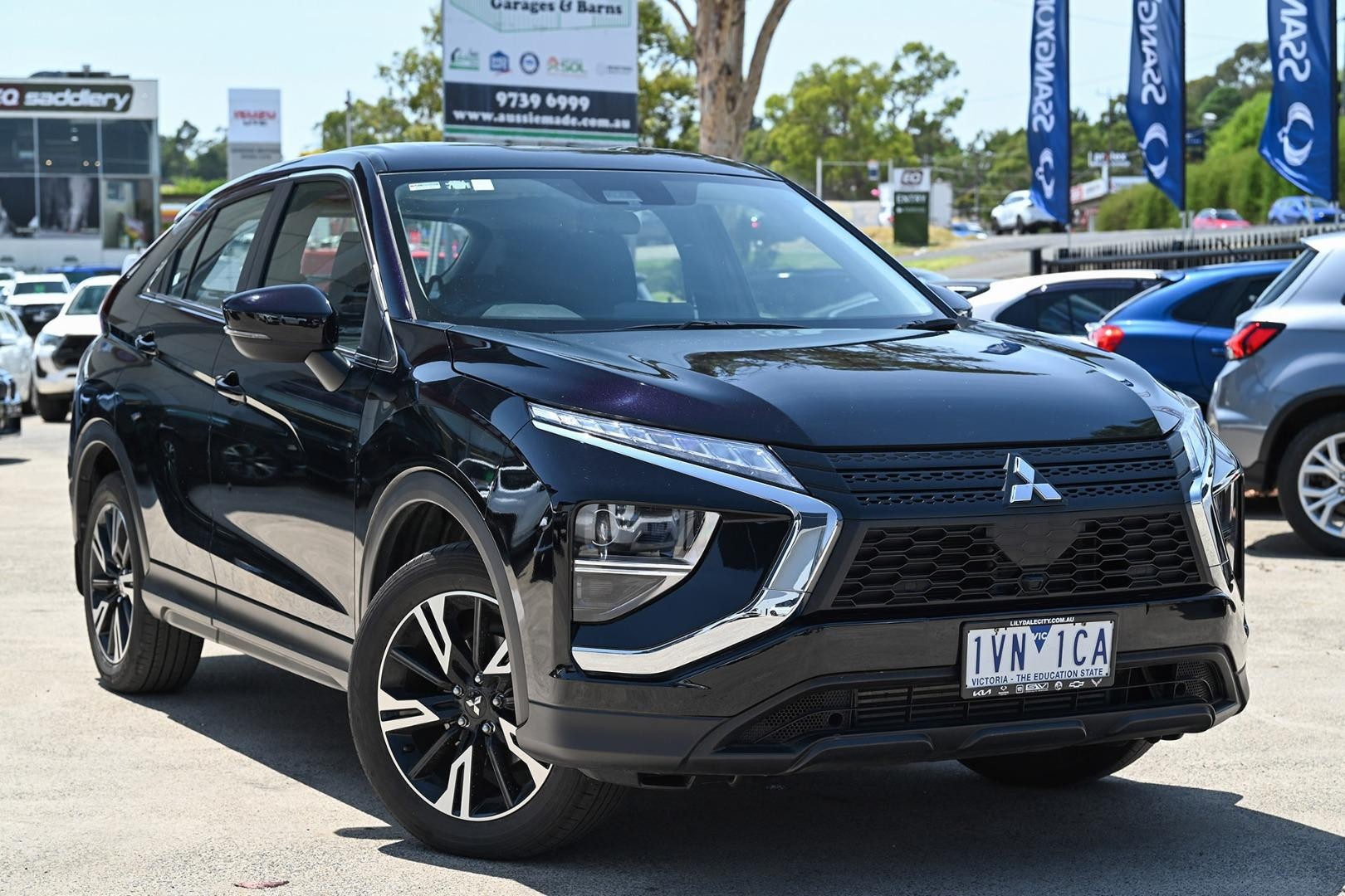 Mitsubishi Eclipse Cross image 1