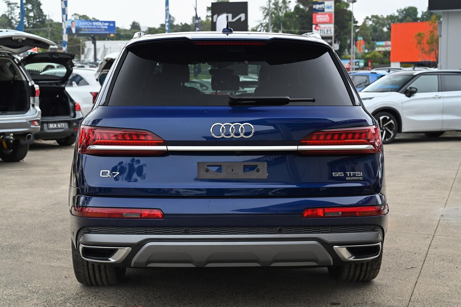 Audi Q7 image 4