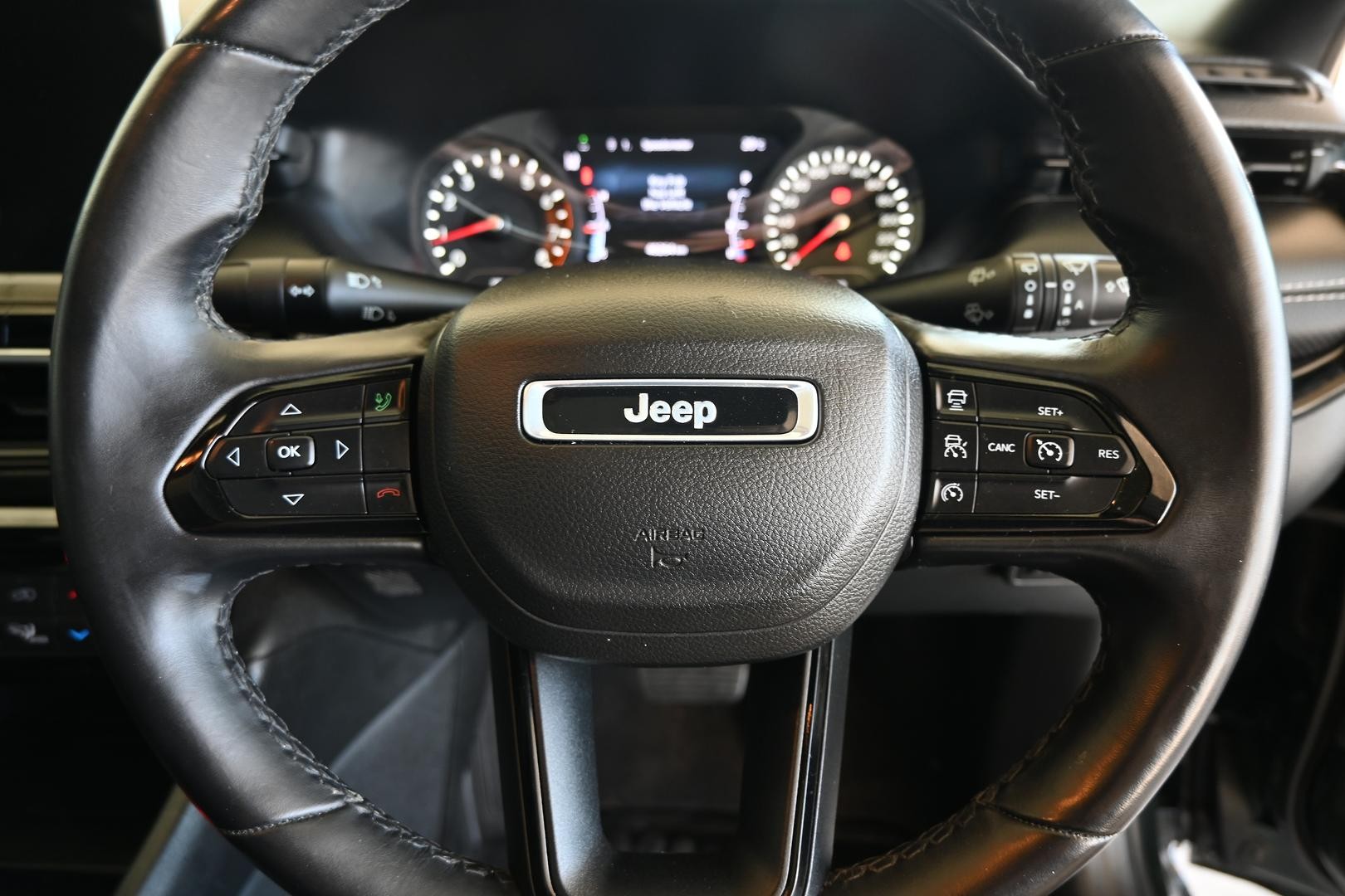 Jeep Compass image 4