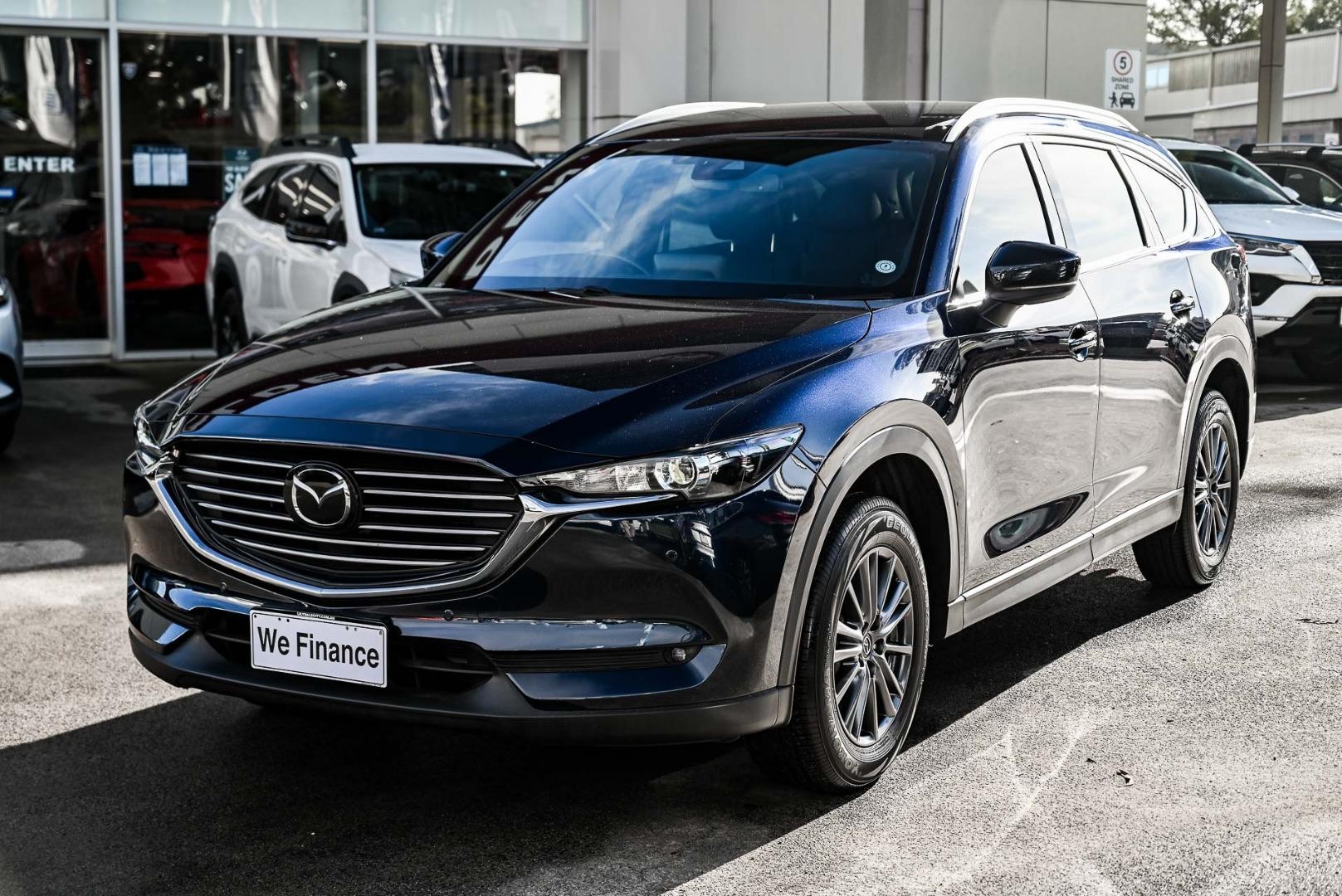 Mazda Cx-8 image 3