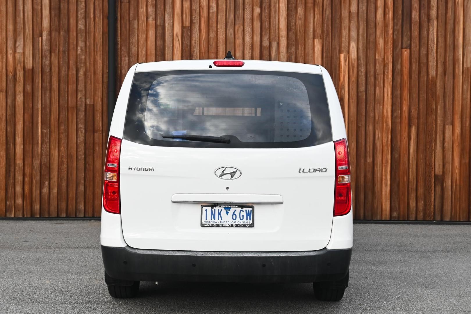 Hyundai Iload image 2