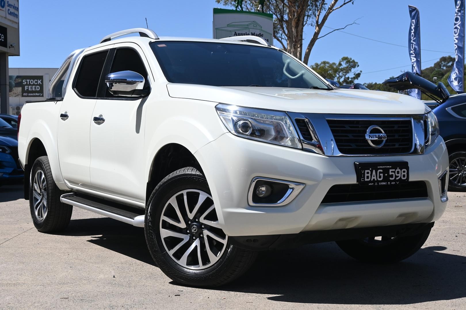 Nissan Navara image 1