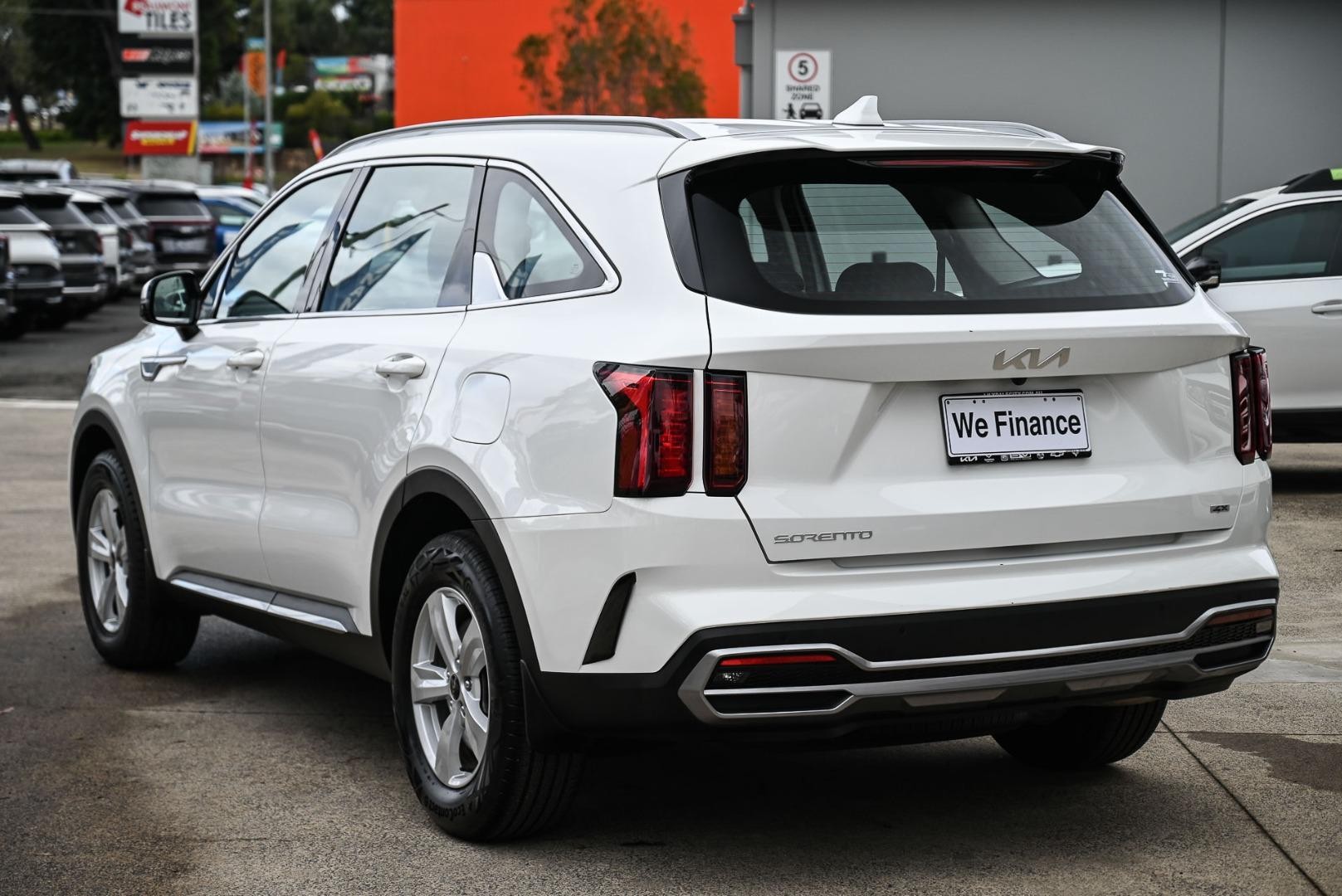 Kia Sorento image 3