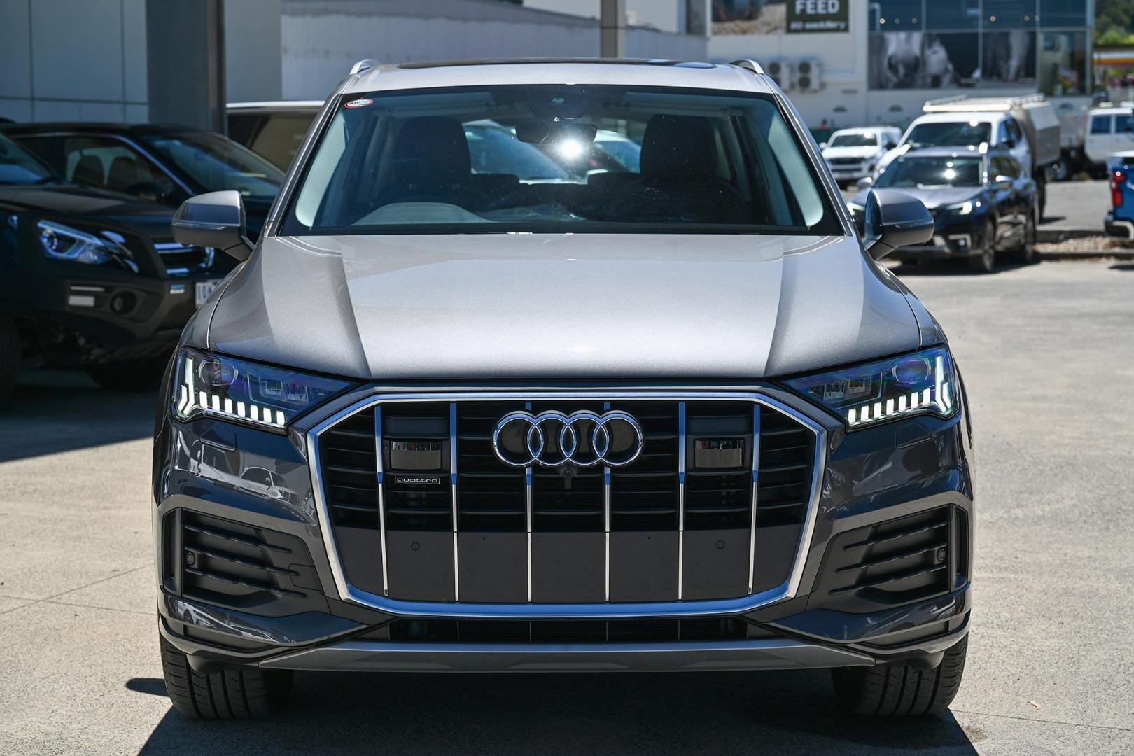 Audi Q7 image 2