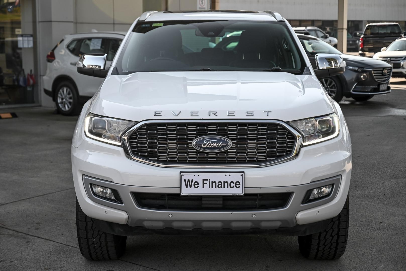 Ford Everest image 2