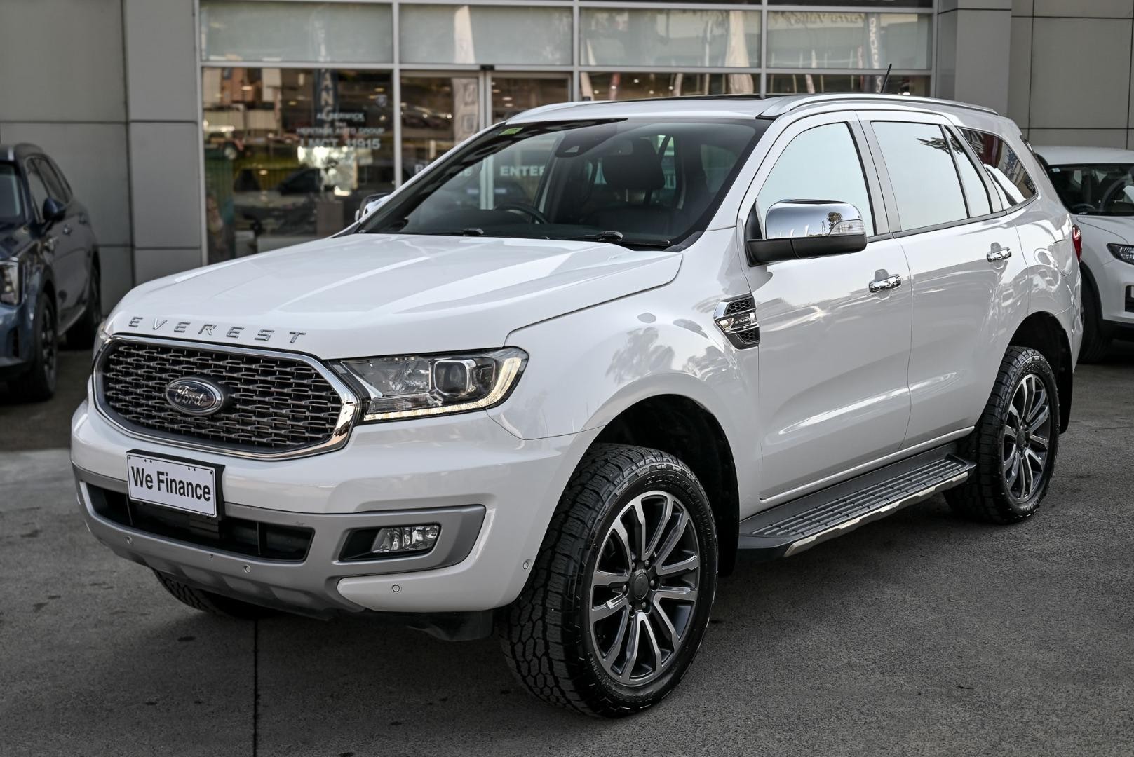Ford Everest image 3
