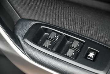 https://dvg-vehicle-assets.s3.amazonaws.com/L2345/ik6j9gzow010zkm3u3udjbzk.jpg