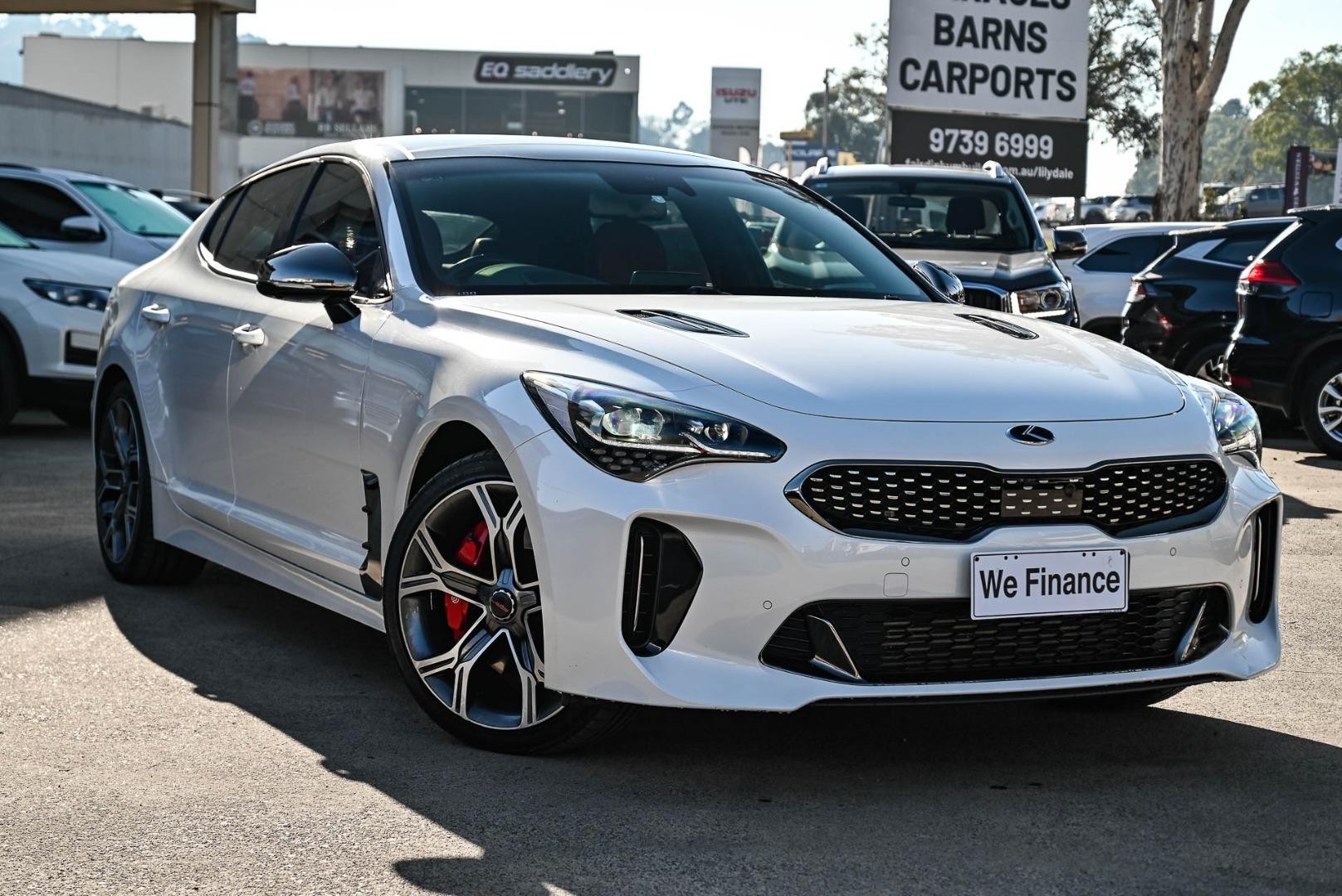 Kia Stinger image 1