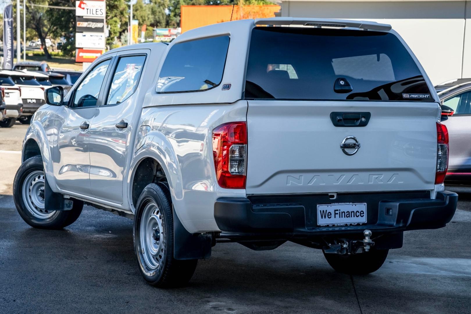 Nissan Navara image 3