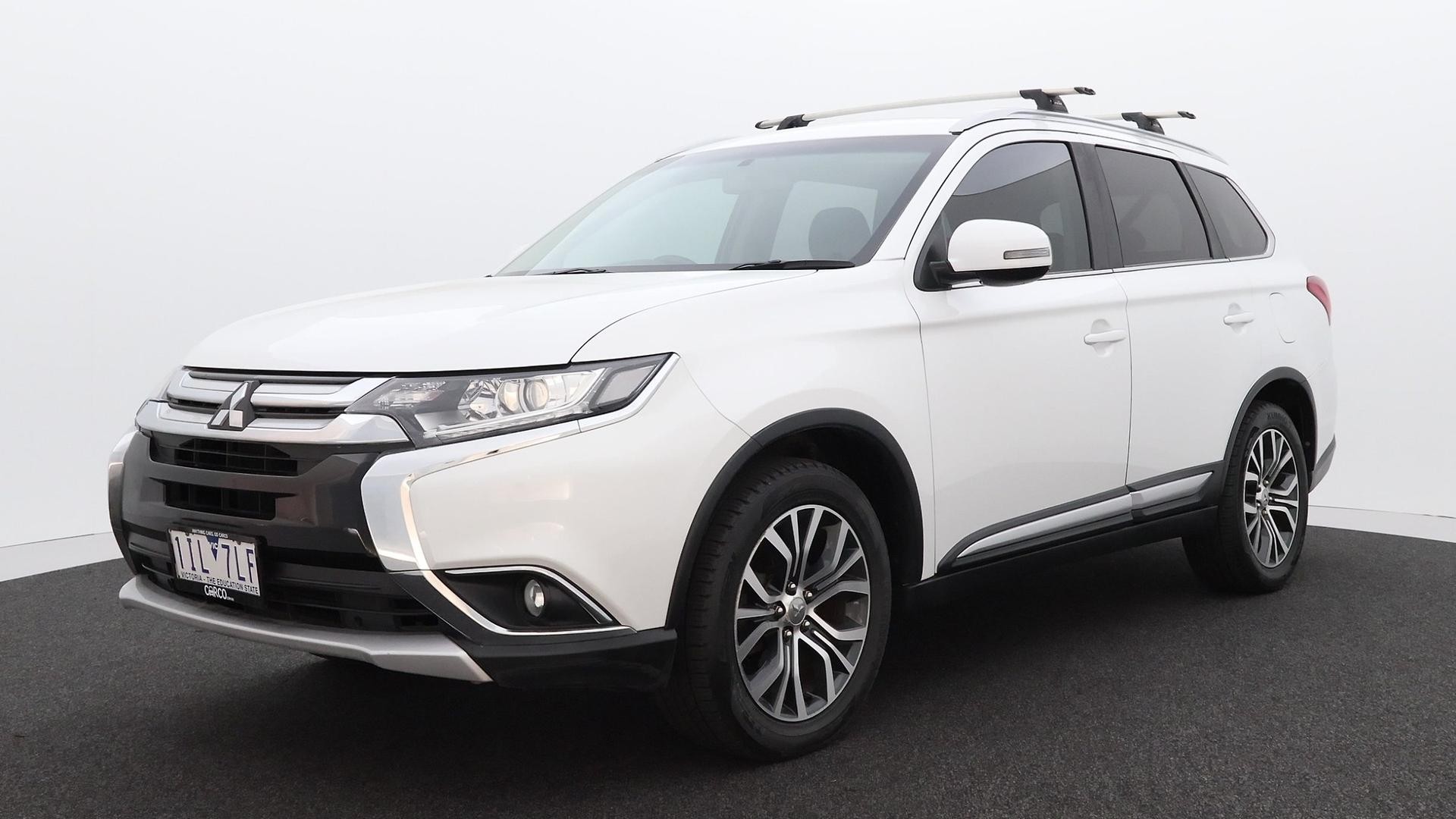 Mitsubishi Outlander image 1