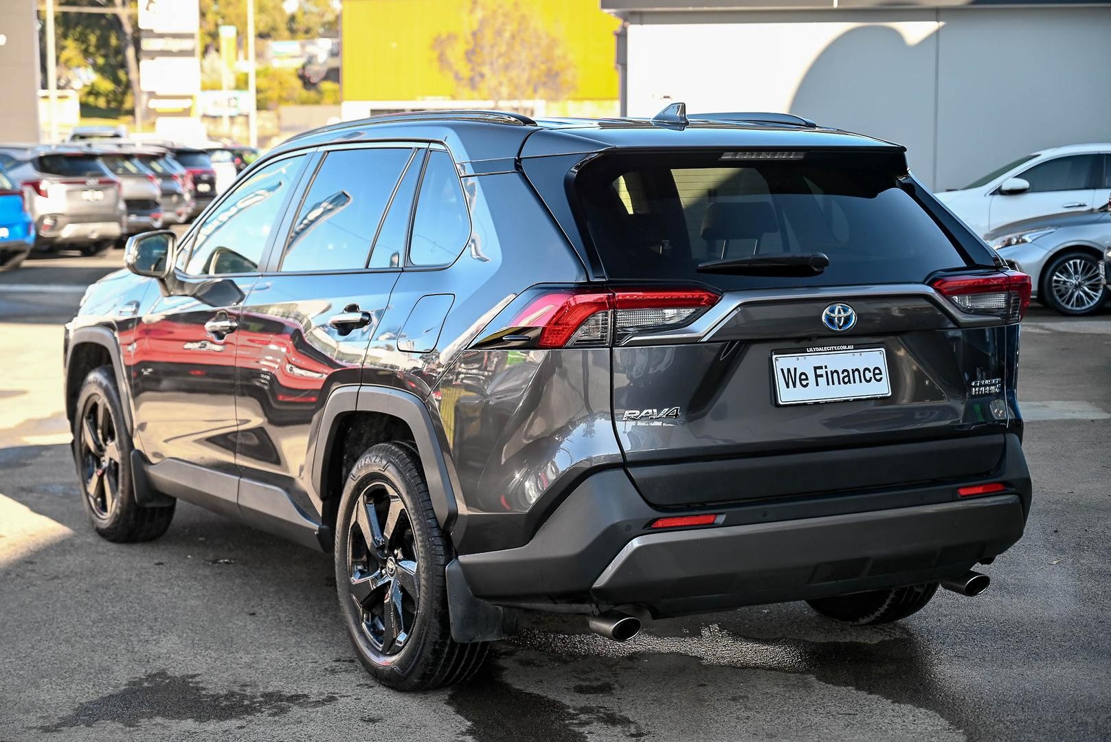Toyota Rav4 image 3