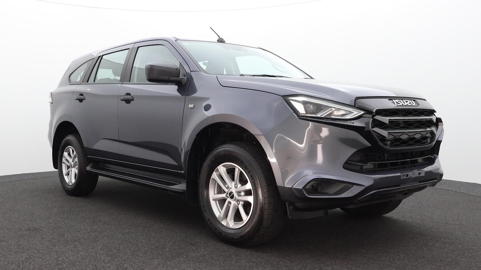 Isuzu Mu-x image 3