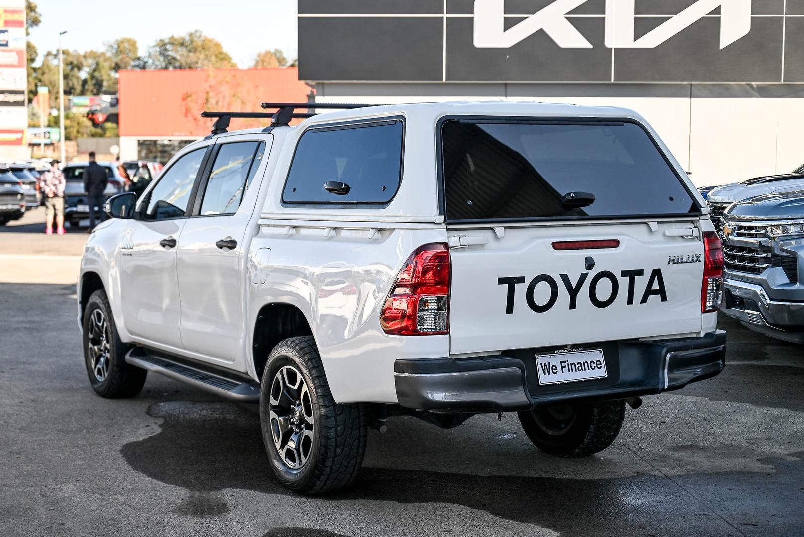 Toyota Hilux image 4