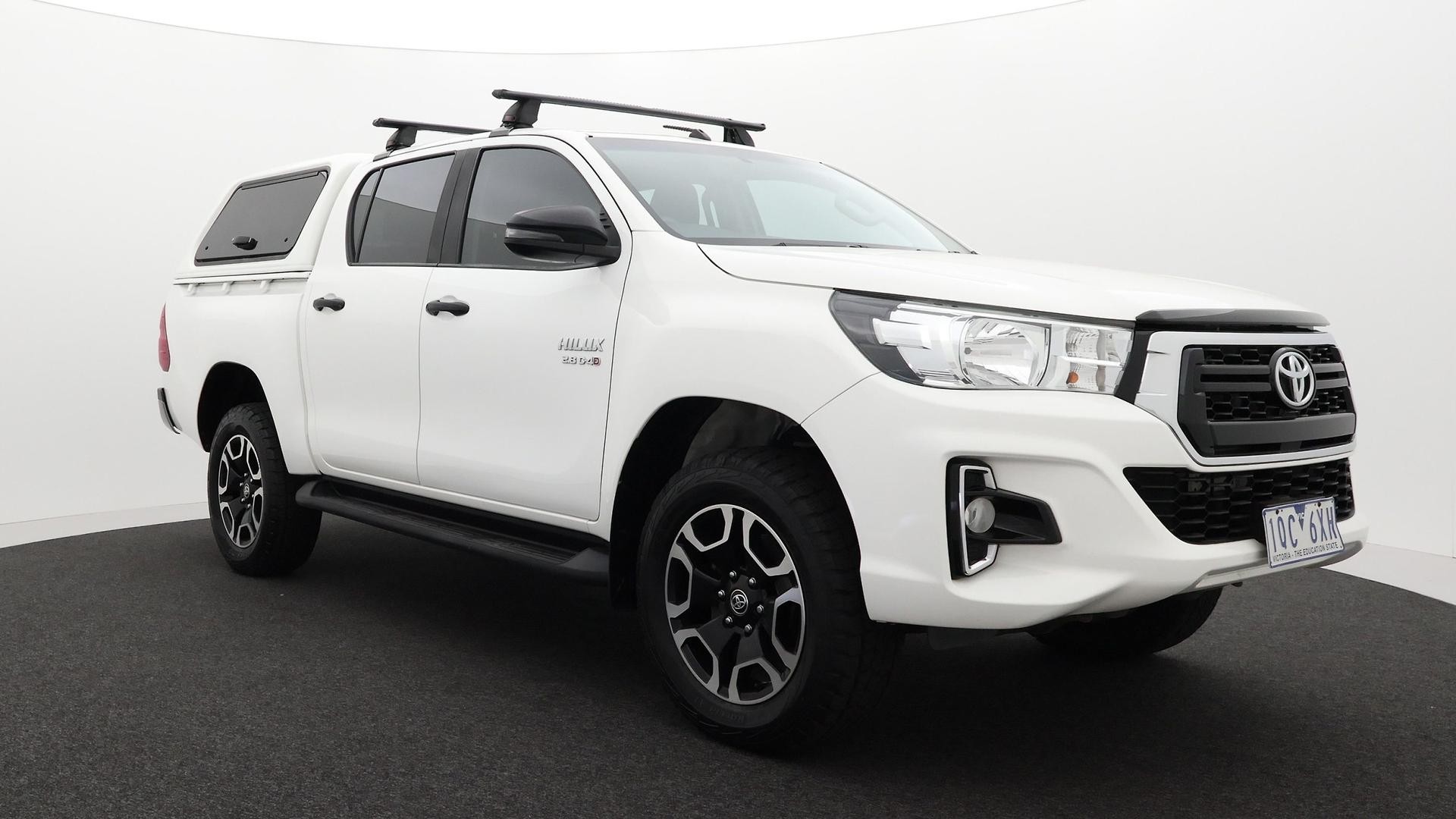 Toyota Hilux image 3