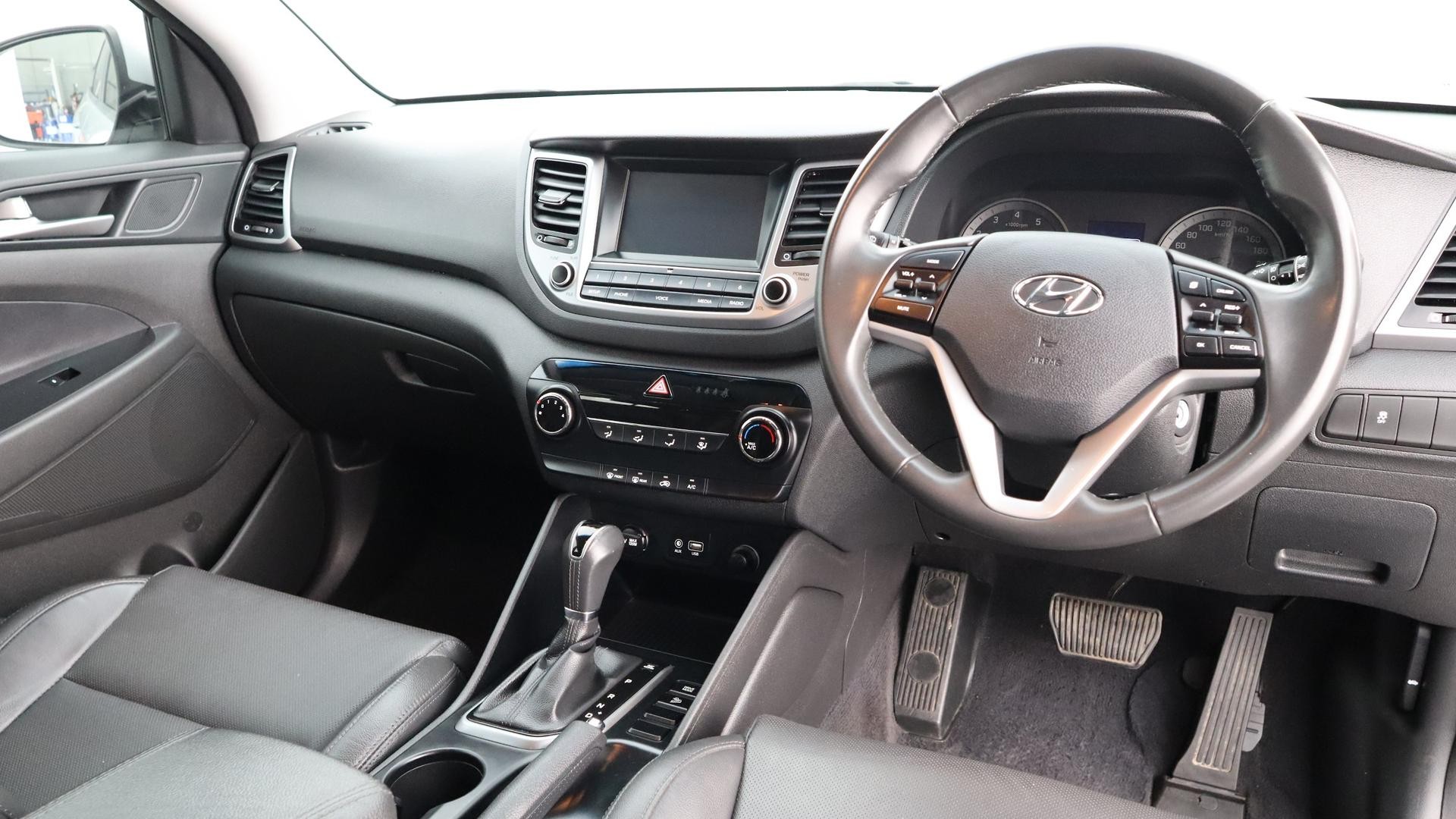 Hyundai Tucson image 4