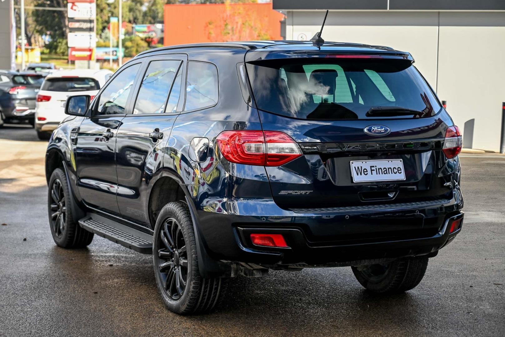 Ford Everest image 4
