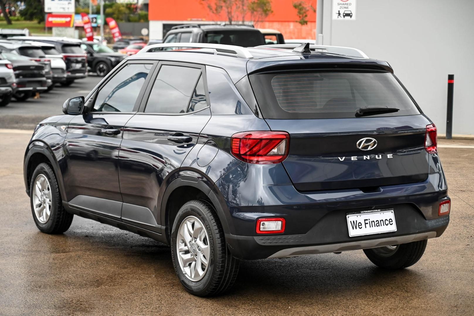 Hyundai Venue image 4