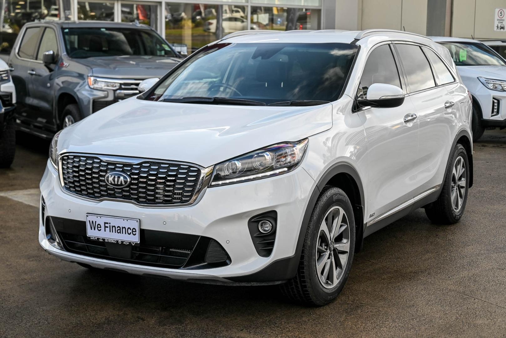 Kia Sorento image 3