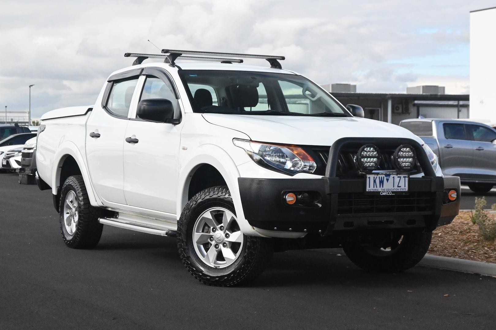 Mitsubishi Triton image 3