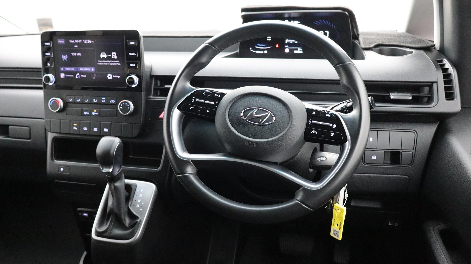 Hyundai Staria Load image 4