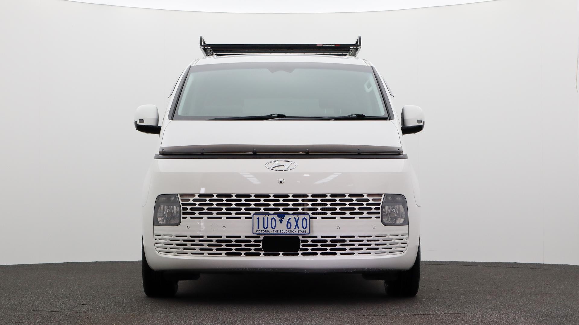 Hyundai Staria Load image 3