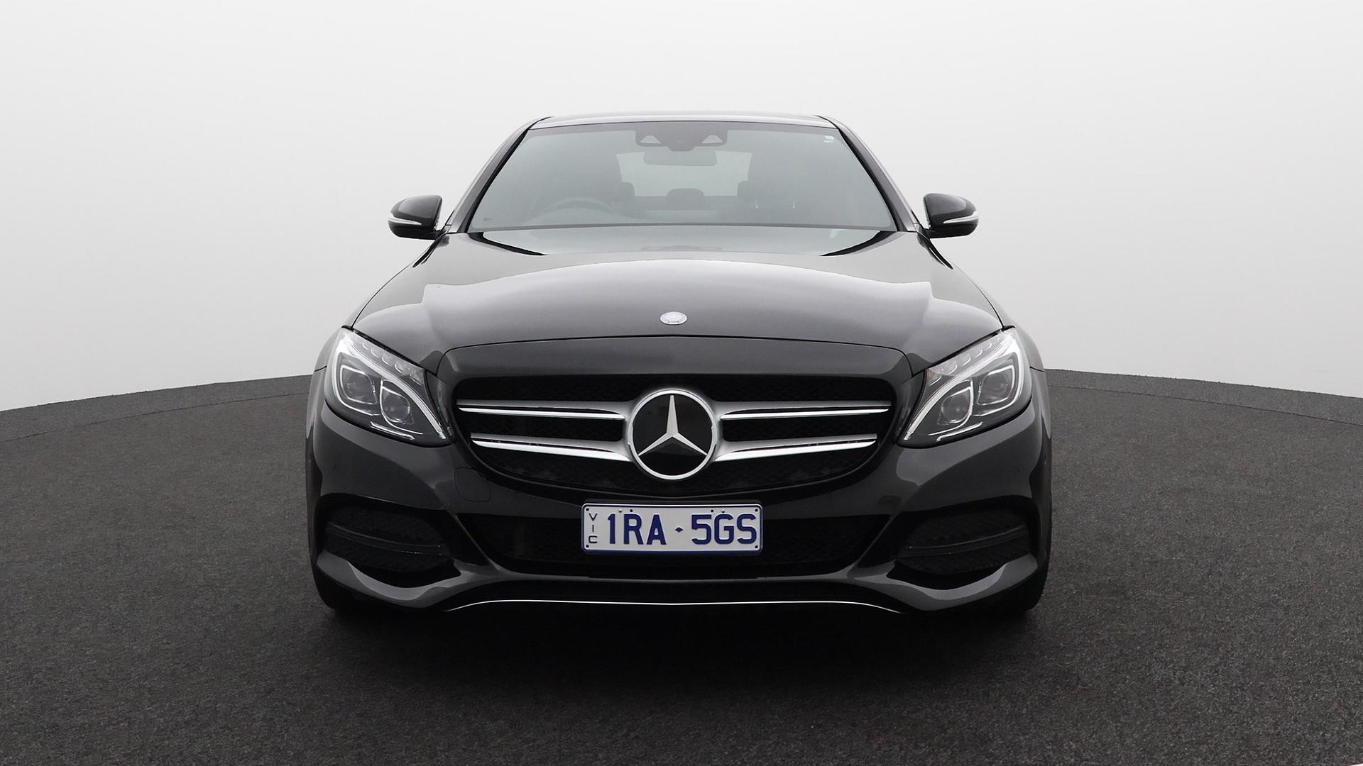 Mercedes Benz C-class image 2