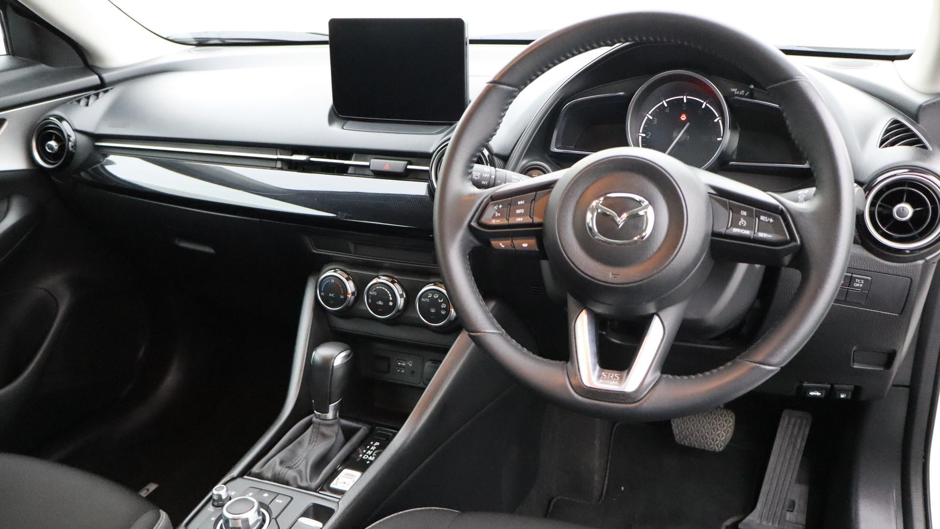 Mazda Cx-3 image 4