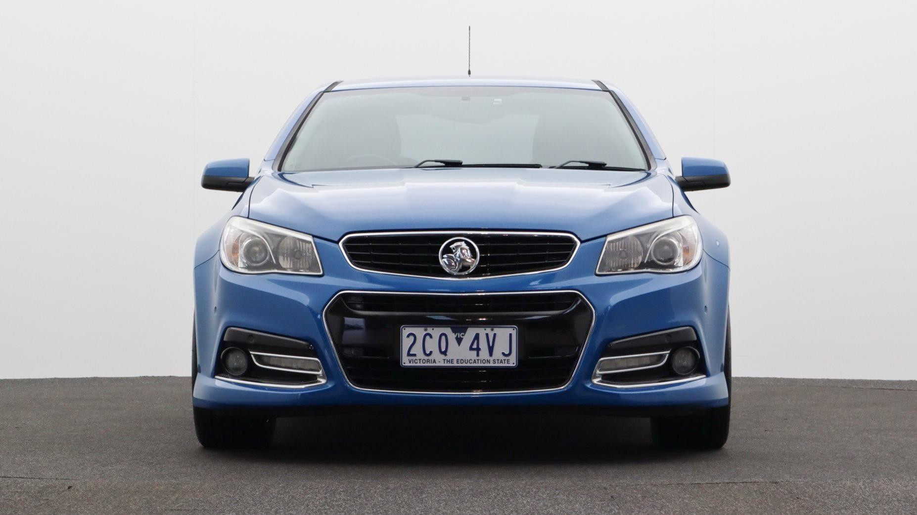 Holden Commodore image 2