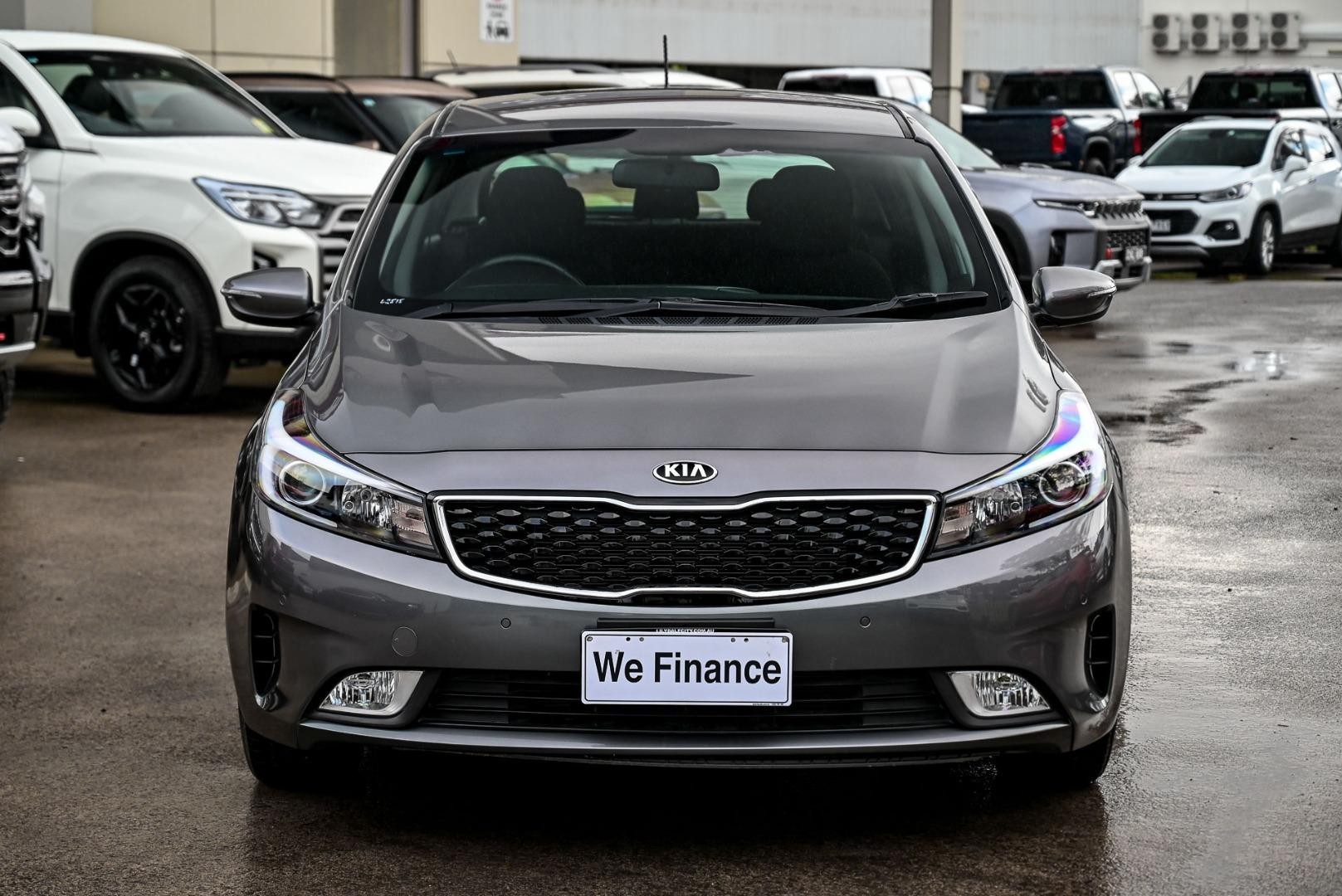 Kia Cerato image 2